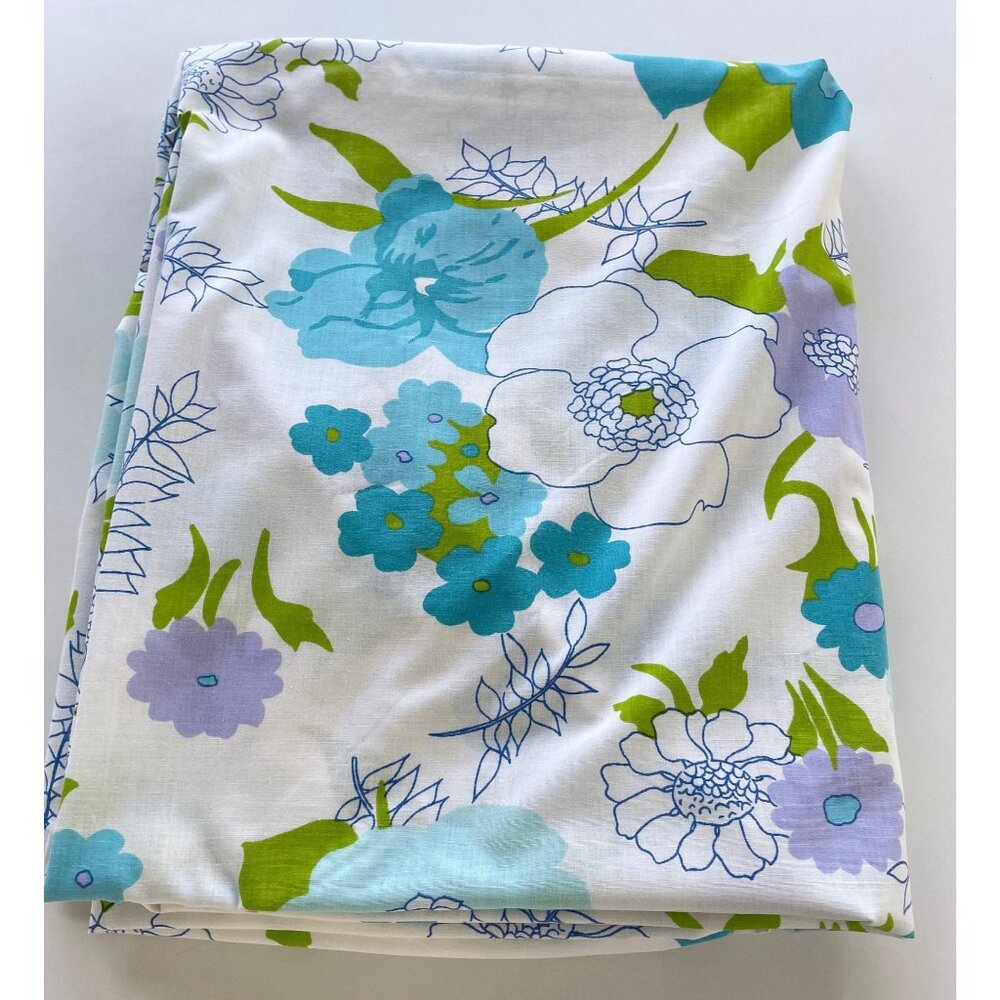 Vintage 70s fitted sheet, blue, purple, green floral, full/double size bedsheet